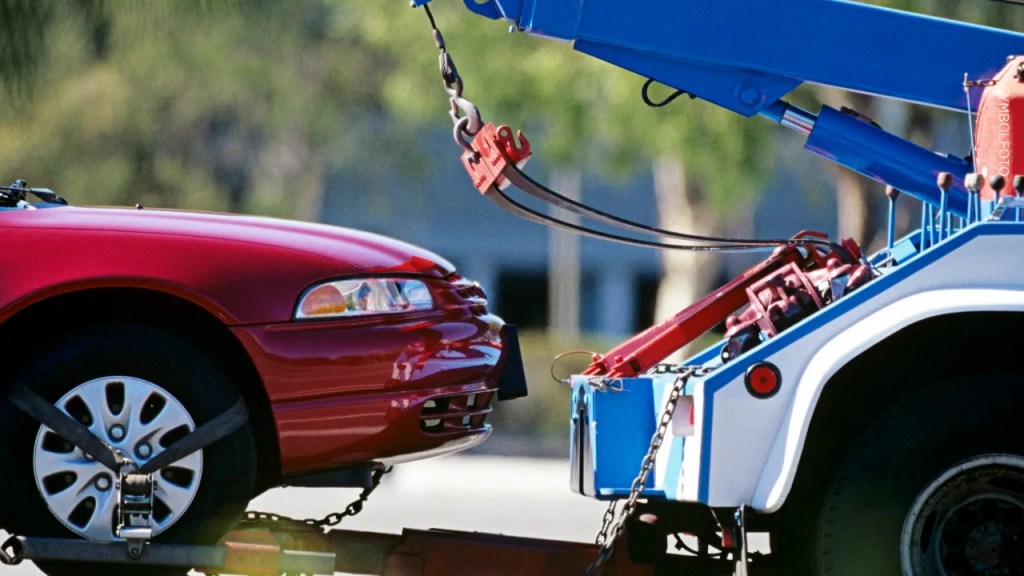 Why Car Towing in Sydney is Essential for Roadside&nbsp;Emergencies